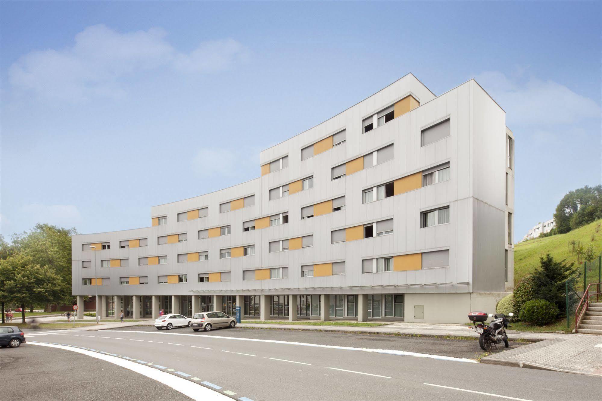 Residencia Universitaria Resa Manuel Agud Querol San Sebastián Eksteriør bilde