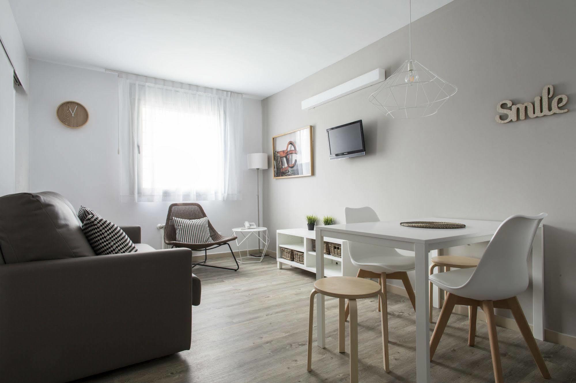 Residencia Universitaria Resa Manuel Agud Querol San Sebastián Eksteriør bilde
