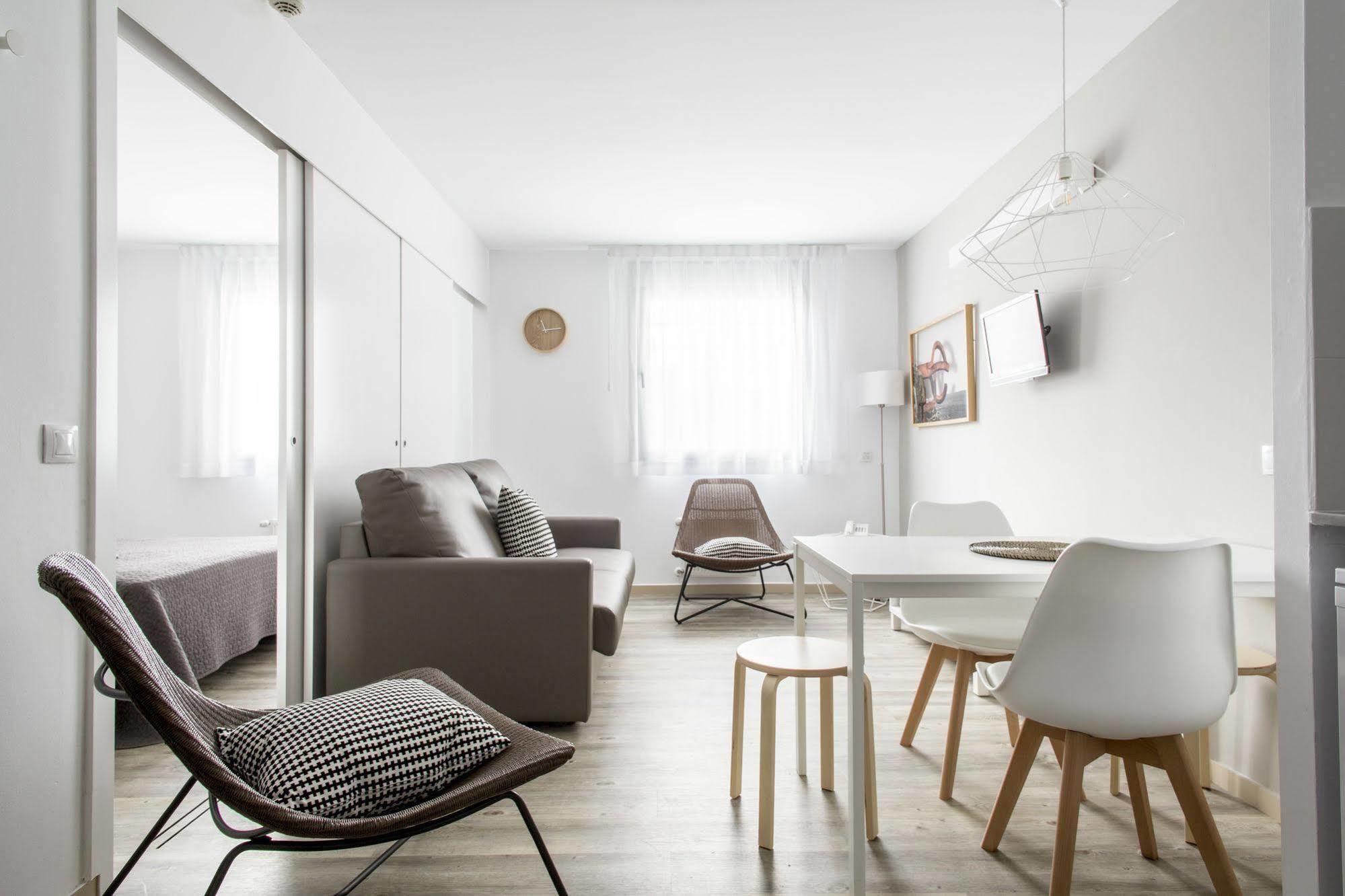 Residencia Universitaria Resa Manuel Agud Querol San Sebastián Eksteriør bilde